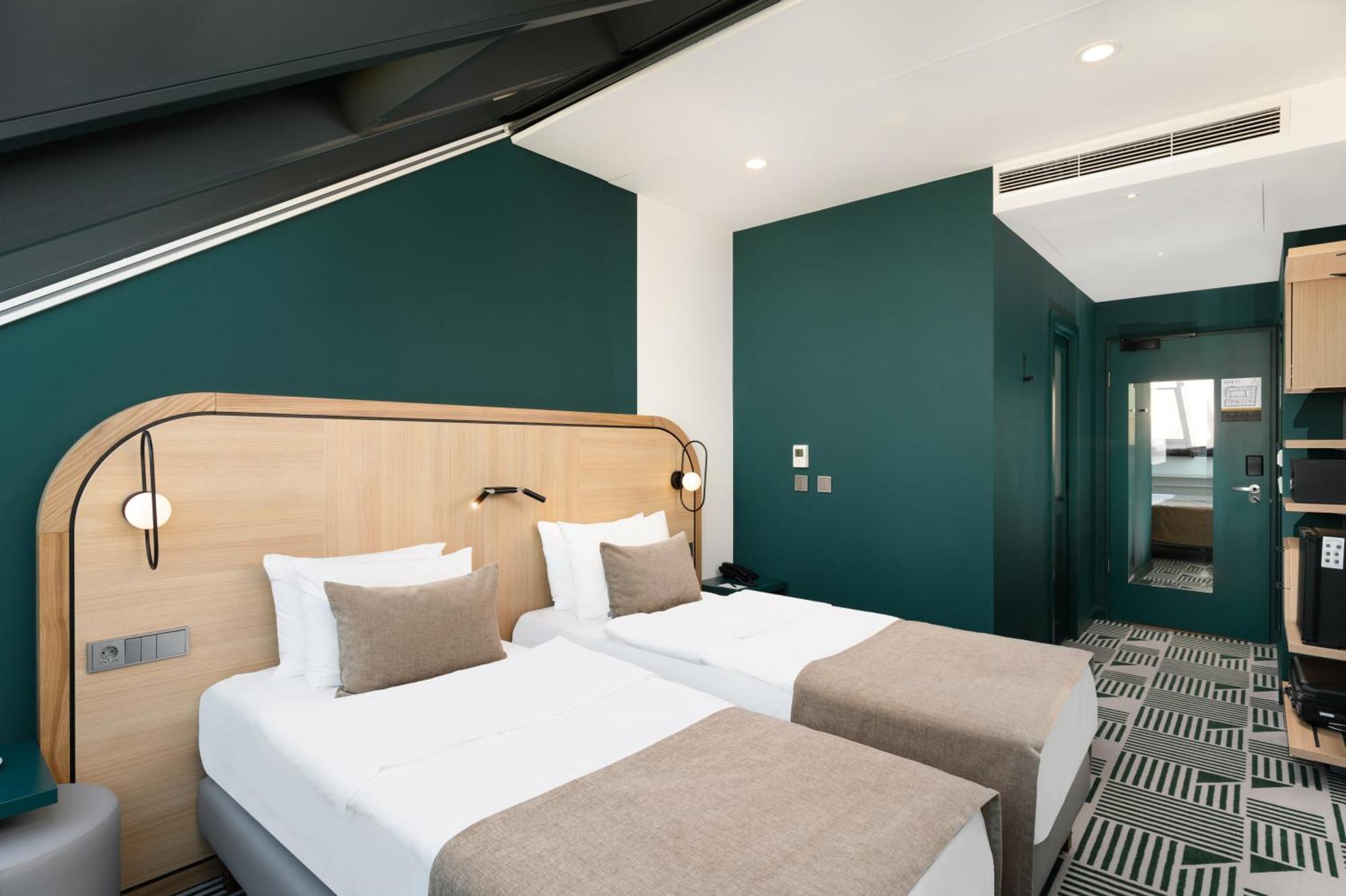 Hotel Oktogon Haggenmacher By Continental Group บูดาเปสต์ ภายนอก รูปภาพ